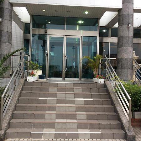 Hotel Yutaka Wing Izumisano Buitenkant foto