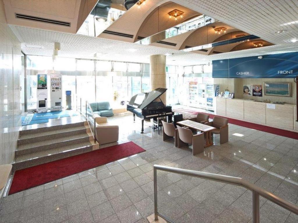 Hotel Yutaka Wing Izumisano Buitenkant foto